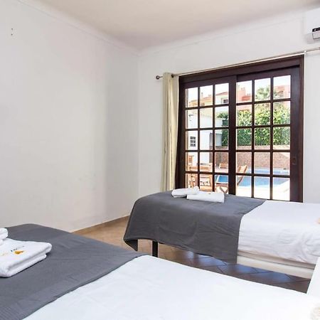Villa Dogueno- Privat Pool & Privacy & Albufeira Center Ngoại thất bức ảnh