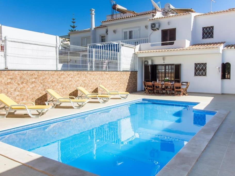 Villa Dogueno- Privat Pool & Privacy & Albufeira Center Ngoại thất bức ảnh
