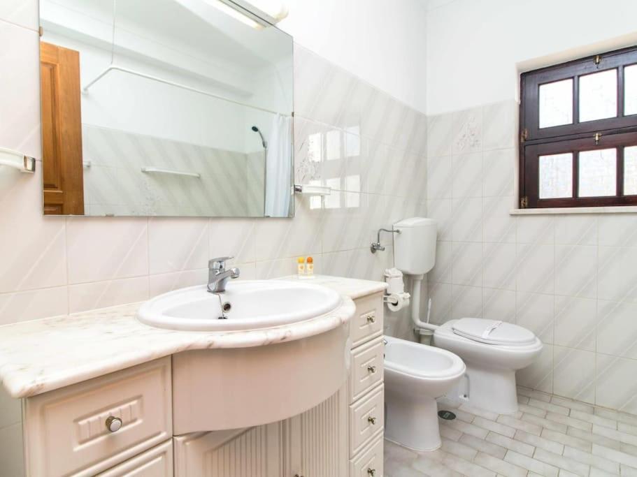 Villa Dogueno- Privat Pool & Privacy & Albufeira Center Ngoại thất bức ảnh