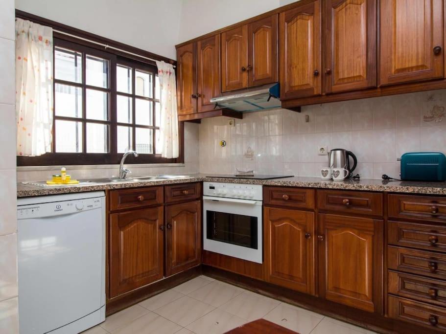 Villa Dogueno- Privat Pool & Privacy & Albufeira Center Ngoại thất bức ảnh