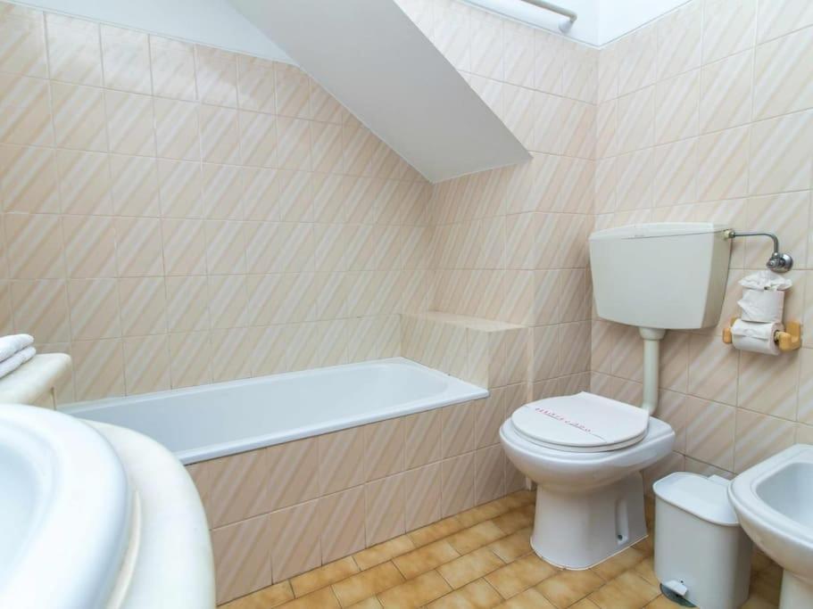 Villa Dogueno- Privat Pool & Privacy & Albufeira Center Ngoại thất bức ảnh